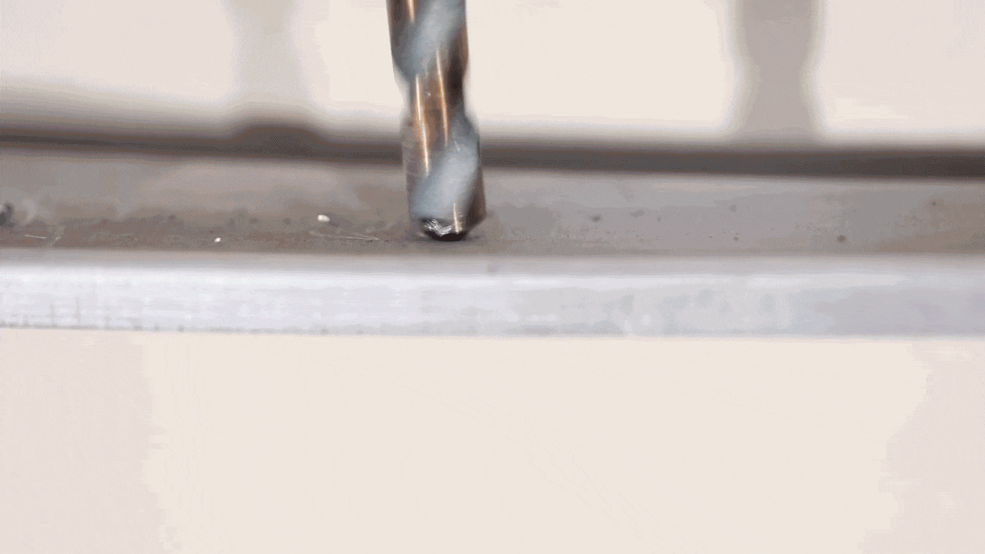 EMTOP power drill in action – high-performance drilling tool engineered for precision, durability, and efficiency in every task
